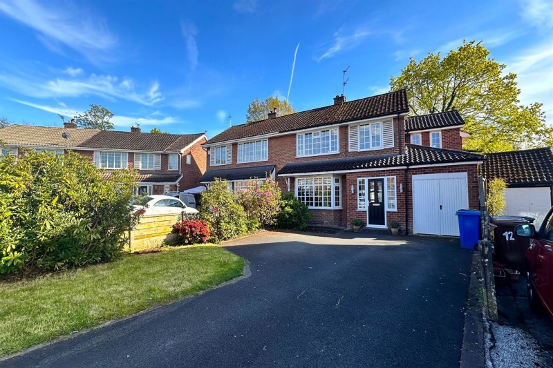 Syddal Crescent, Bramhall, SK7