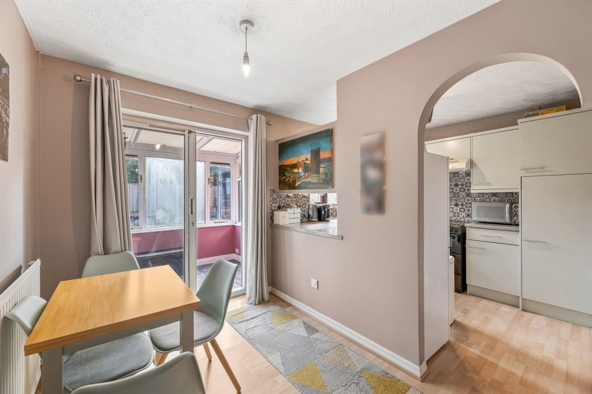 Images for Lodge Hollow, Helsby, WA6