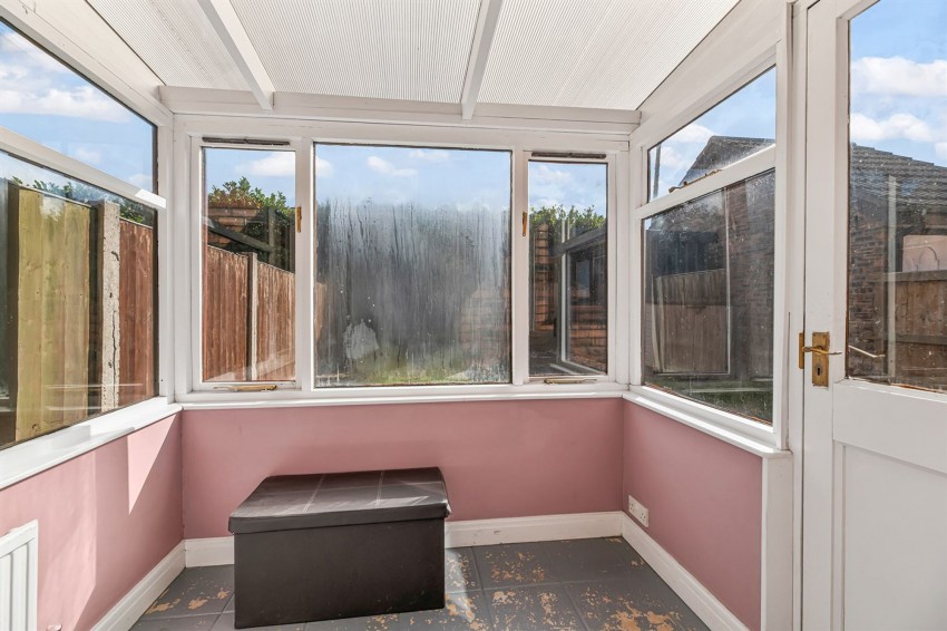 Images for Lodge Hollow, Helsby, WA6