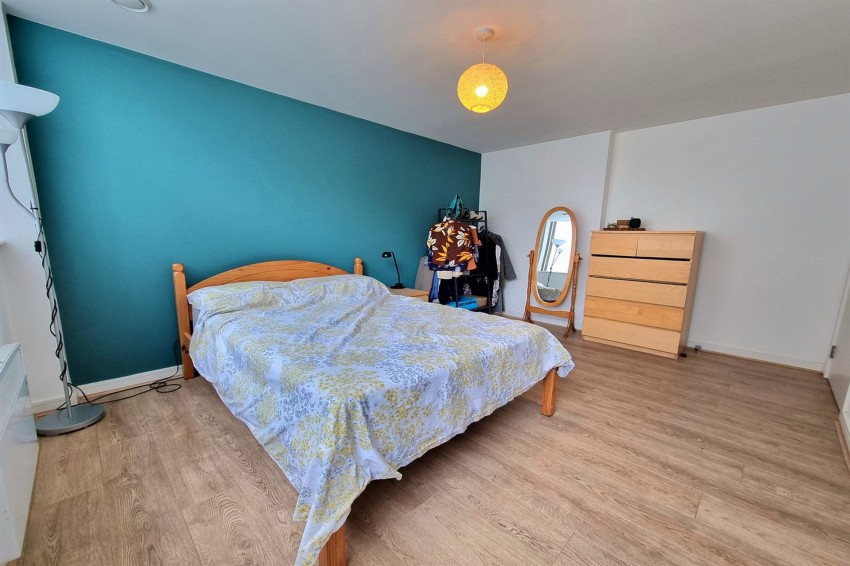 Images for Ashton Lane, Sale, M33