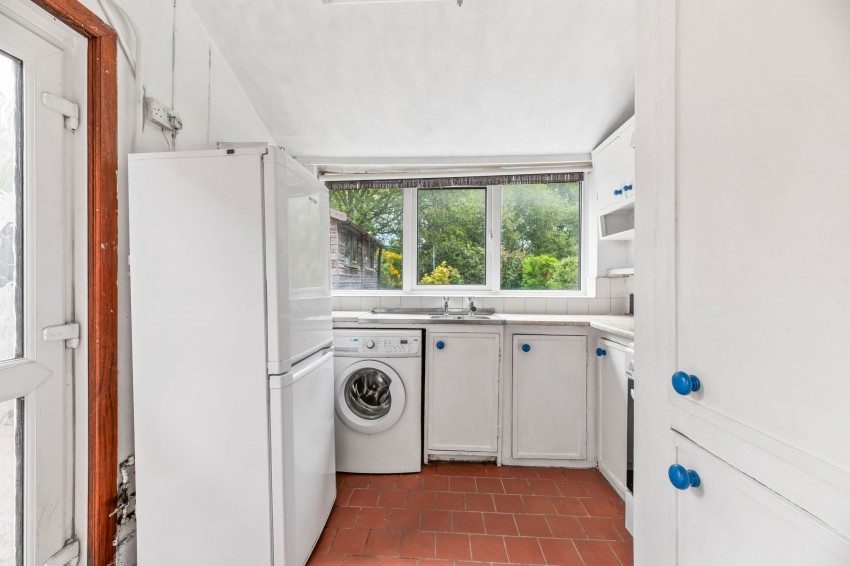 Images for Latham Avenue, Helsby, WA6
