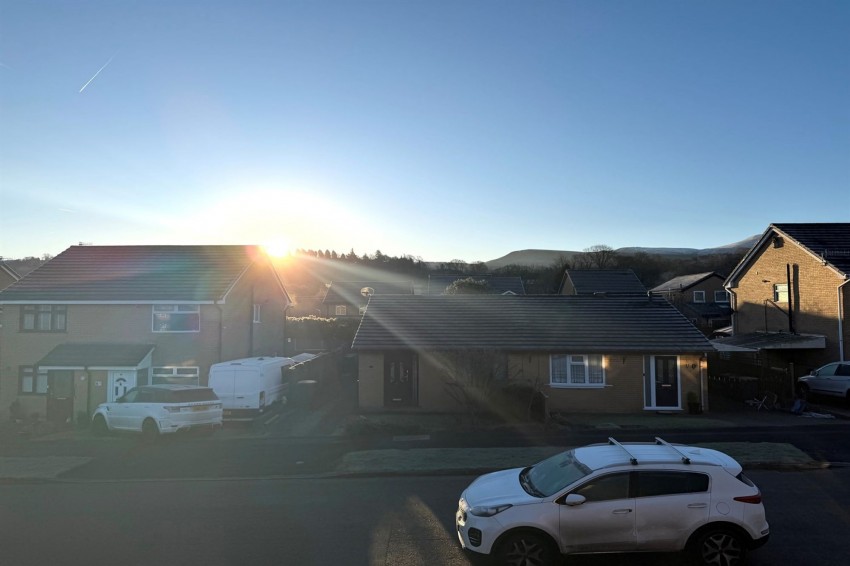 Images for Longmeade Drive, Chapel-En-Le-Frith, SK23