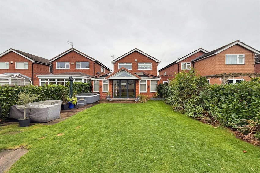 Images for Stoneleigh Avenue, Sale, M33