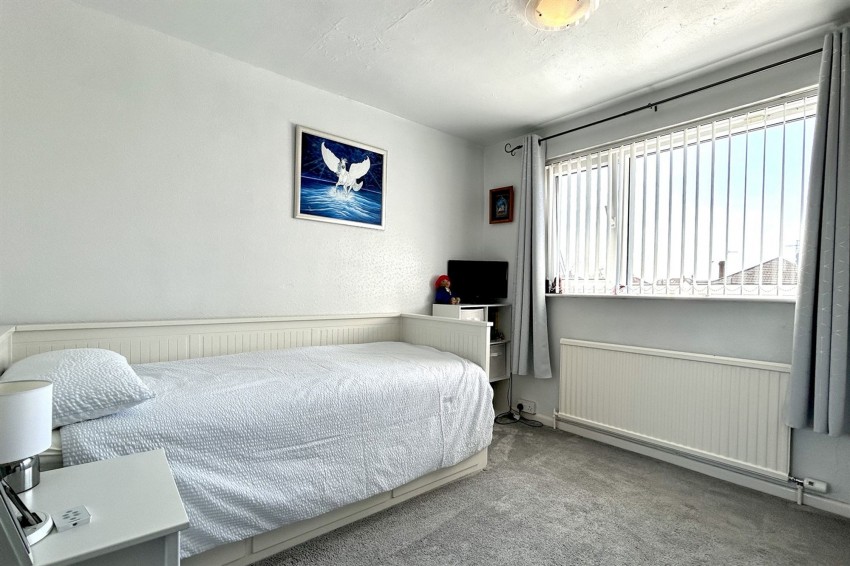 Images for Dorac Avenue, Heald Green, SK8