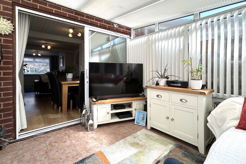 Images for Dorac Avenue, Heald Green, SK8