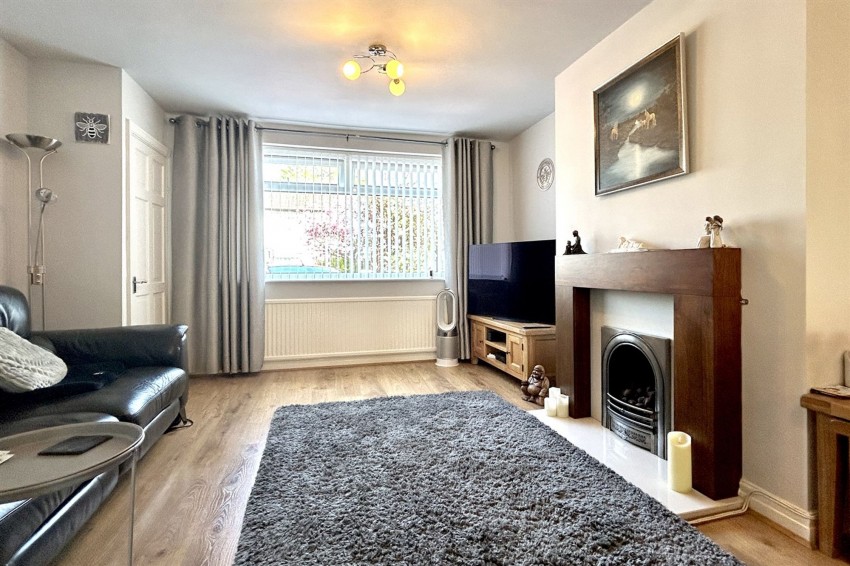 Images for Dorac Avenue, Heald Green, SK8