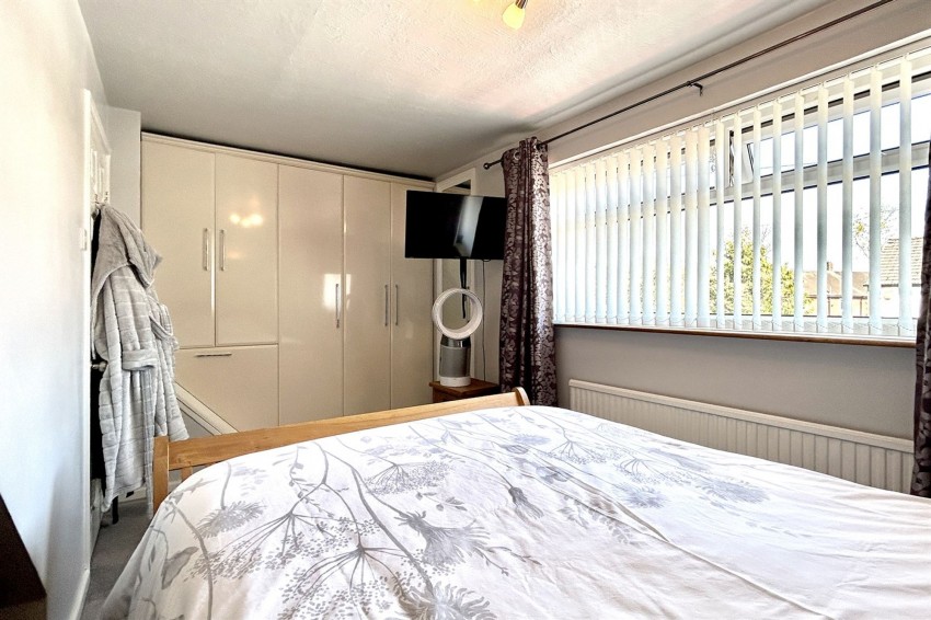 Images for Dorac Avenue, Heald Green, SK8