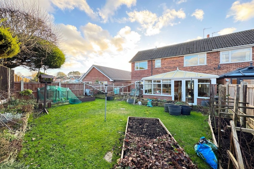 Images for Parklands Way, Poynton, SK12