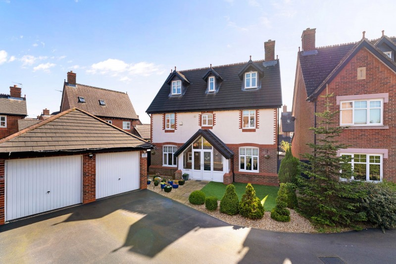 Wellcroft Gardens, Lymm, WA13
