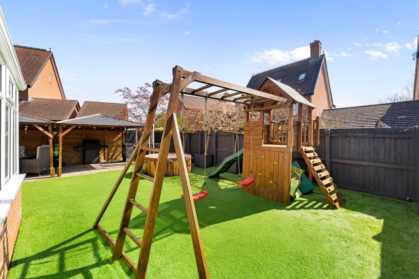 Images for Wellcroft Gardens, Lymm, WA13