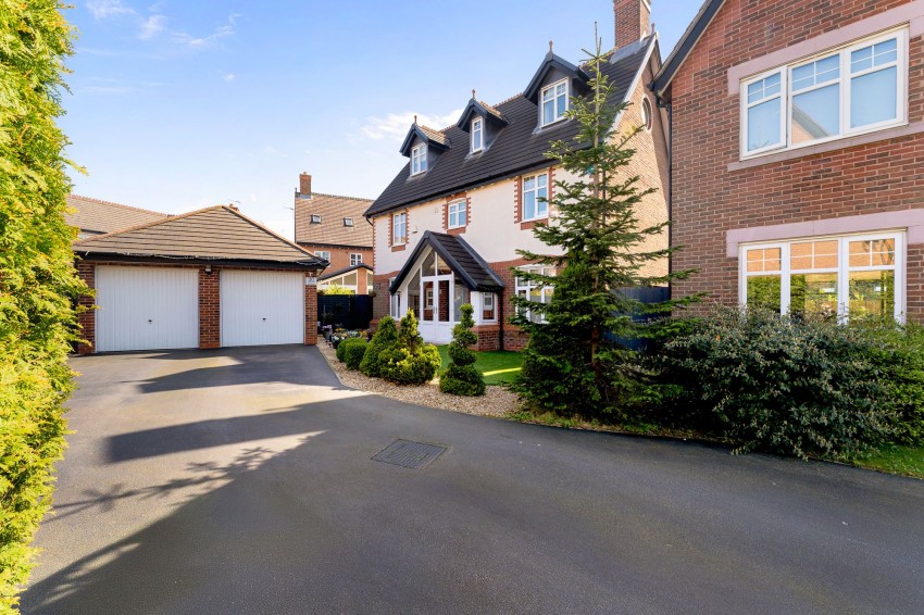 Images for Wellcroft Gardens, Lymm, WA13