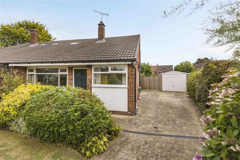 Buckfast Close, Hale, WA15