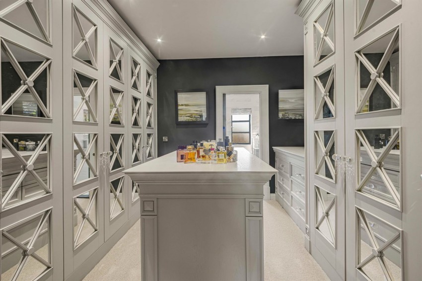 Images for Alan Drive, Hale, WA15