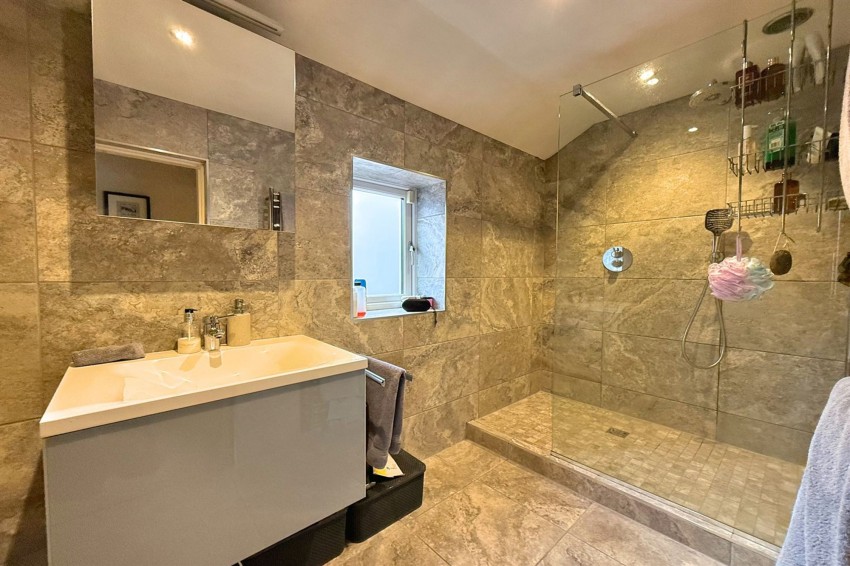 Images for Emsworth Drive, Sale, M33