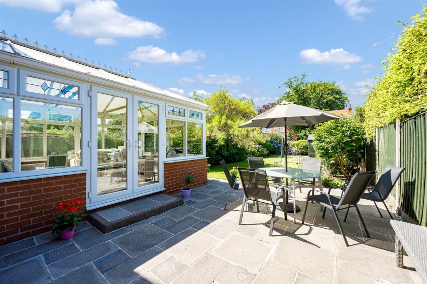 Images for Stoneleigh Avenue, Sale, M33