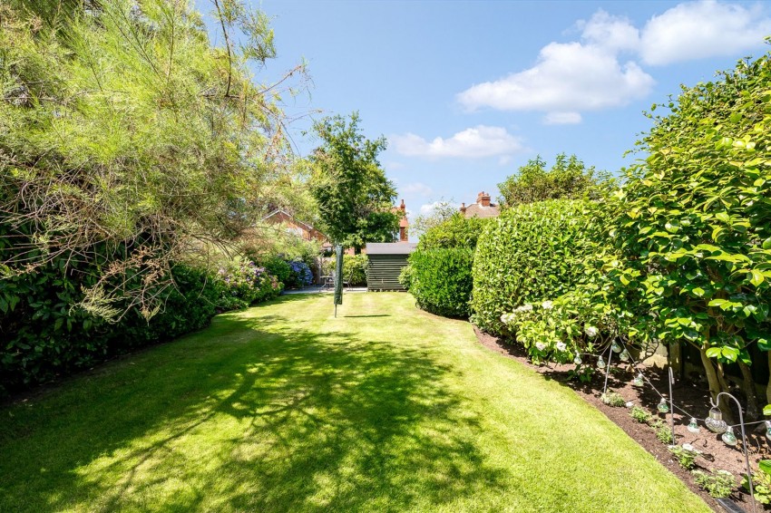 Images for Stoneleigh Avenue, Sale, M33