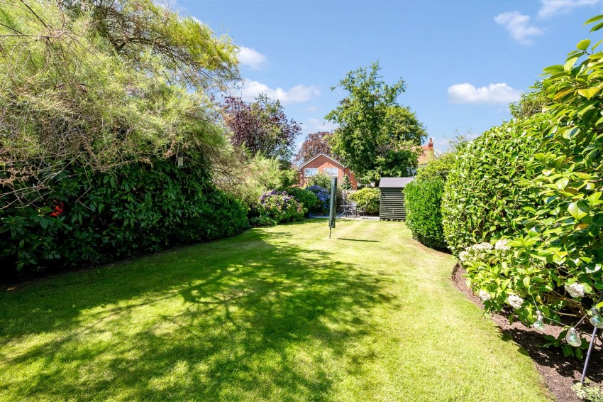 Images for Stoneleigh Avenue, Sale, M33