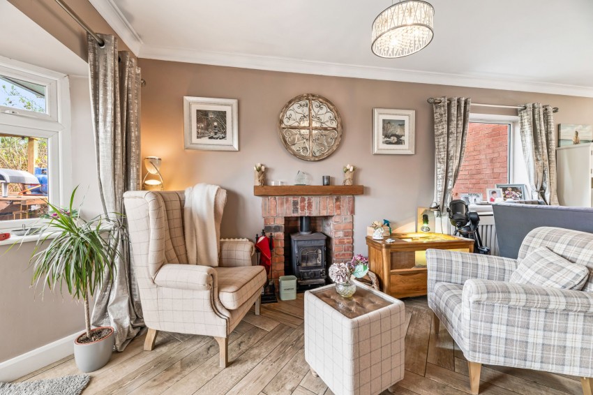 Images for Portland Place, Helsby, WA6