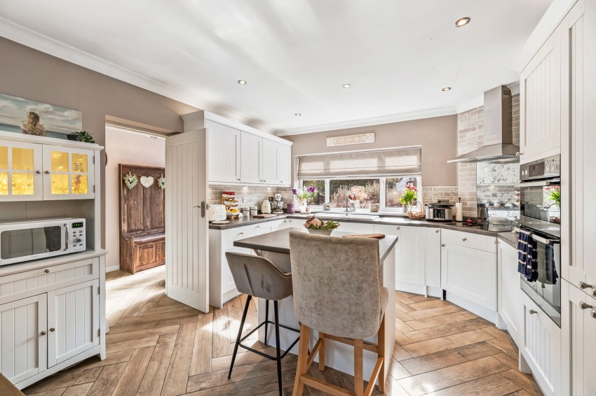 Images for Portland Place, Helsby, WA6