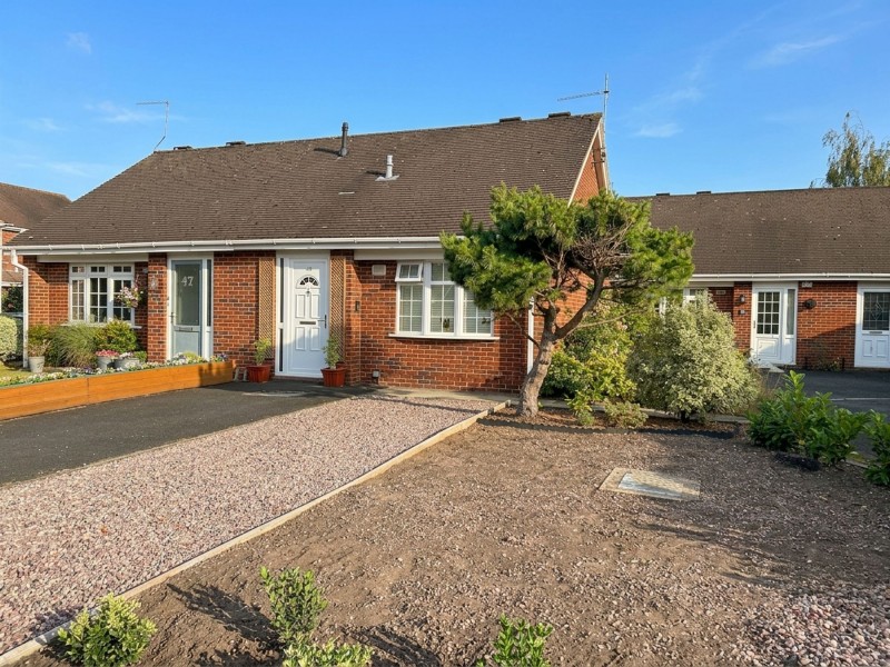 Bessancourt, Holmes Chapel, CW4