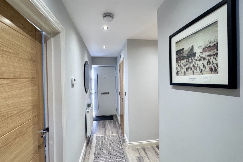 Images for Hawkshead Road, Glossop, SK13