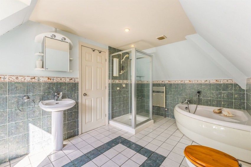 Images for Summerhill Road, Prestbury, SK10