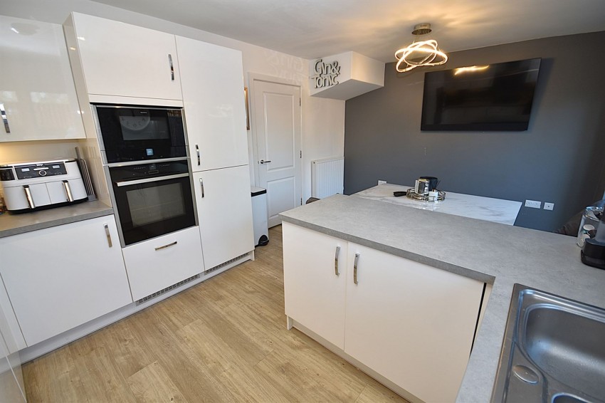 Images for Hetherington Square, Macclesfield, SK10