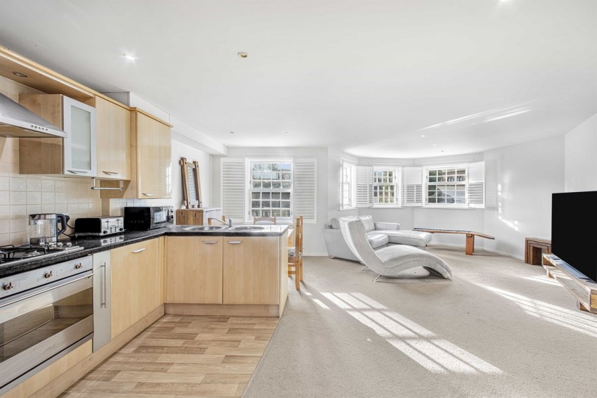 Images for New Road, Lymm, WA13