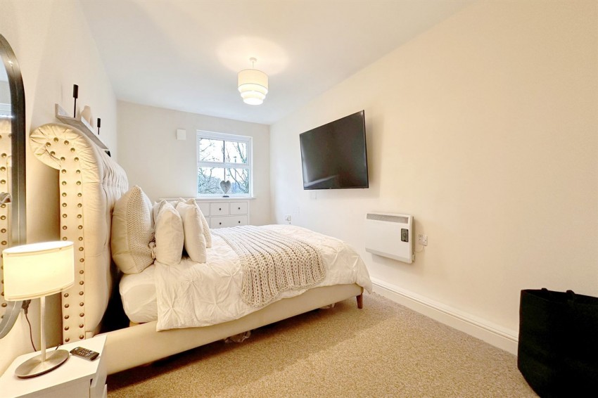 Images for London Road South, Poynton, SK12