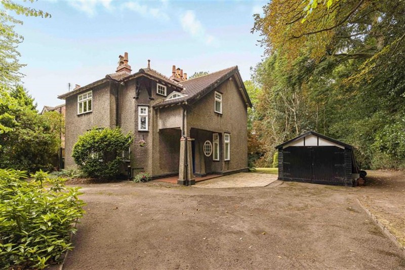 Prestbury Road, Macclesfield, SK10