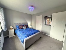 Images for Charleston Close, Sale, M33