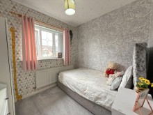 Images for Charleston Close, Sale, M33