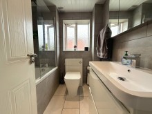Images for Charleston Close, Sale, M33