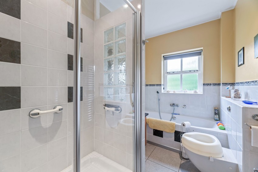 Images for Kingsley Road, Frodsham, WA6