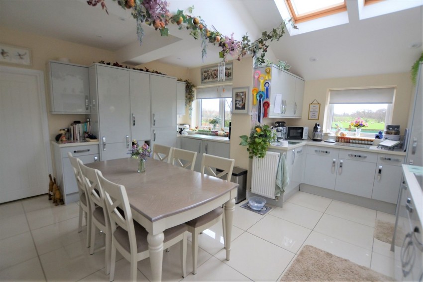 Images for London Road, Holmes Chapel, CW4