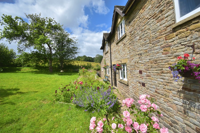 Images for Bridgemont, Whaley Bridge, SK23