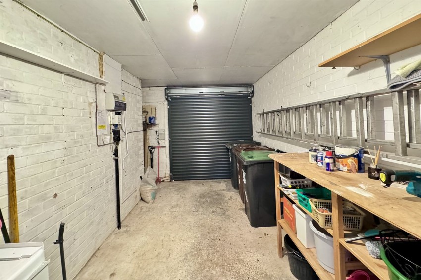 Images for Tarnside Fold, Glossop, SK13