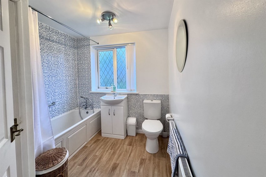 Images for Tarnside Fold, Glossop, SK13