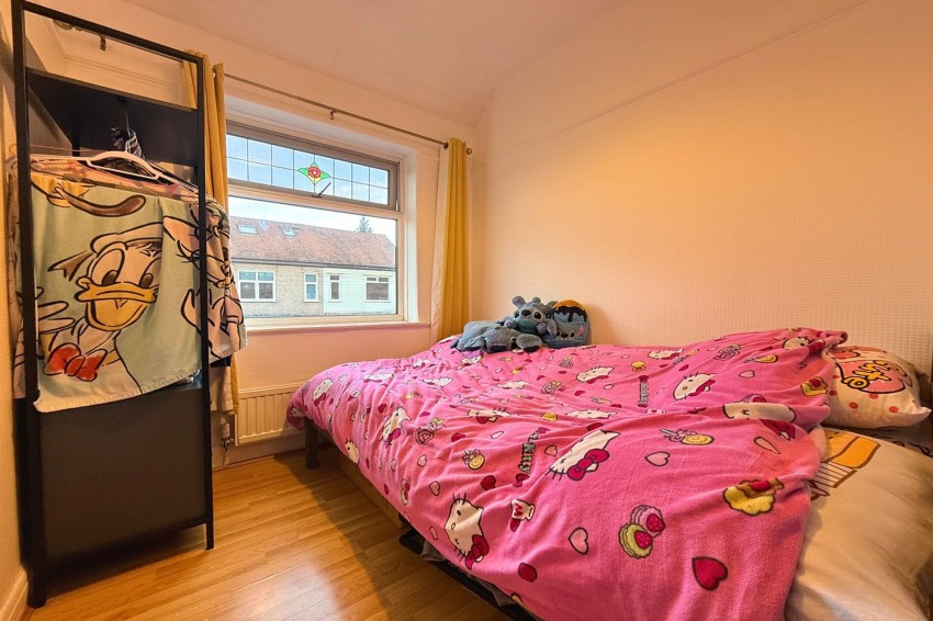 Images for York Road, Sale, M33