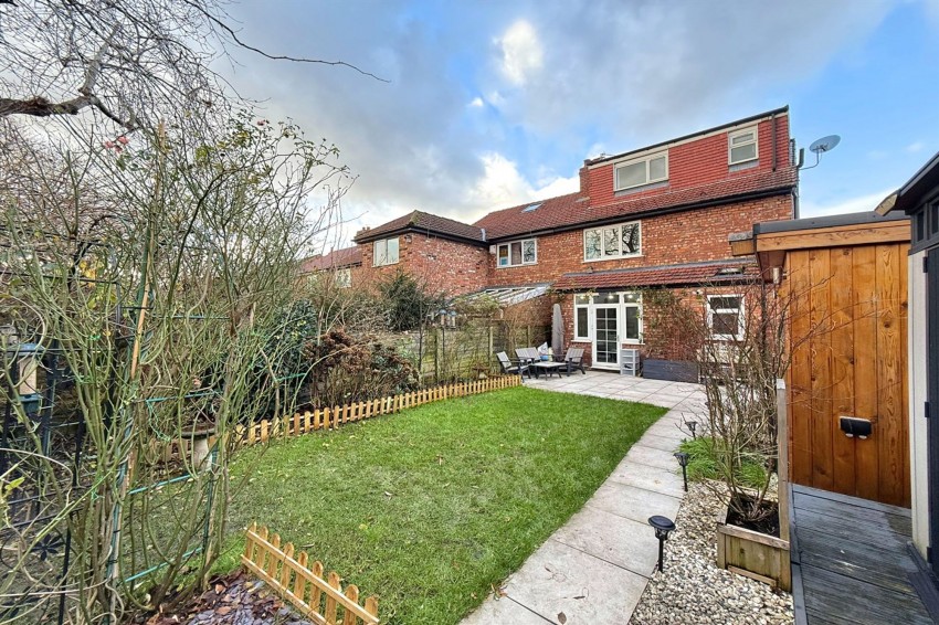 Images for York Road, Sale, M33