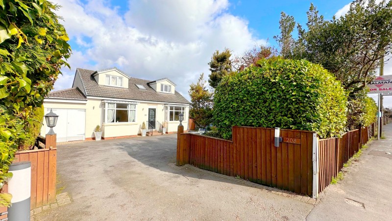 Chester Road, Poynton, SK12