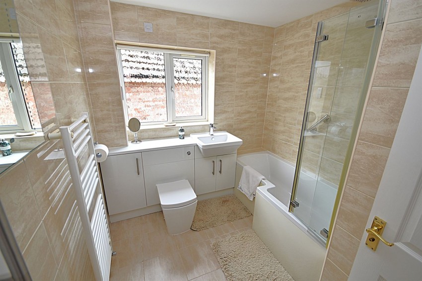 Images for Walton Heath Drive, Macclesfield, SK10