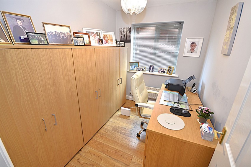 Images for Walton Heath Drive, Macclesfield, SK10