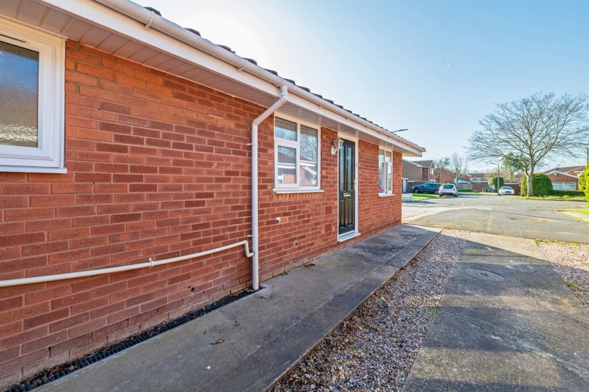 Images for Haweswater Close, Beechwood, WA7