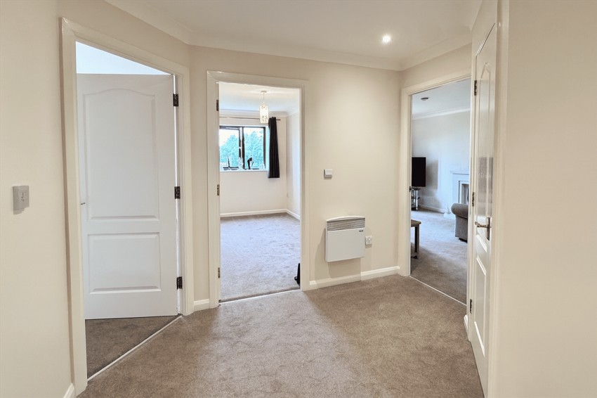 Images for Newshaw Lane, Hadfield, SK13