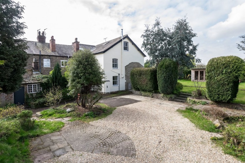 Images for Alderley Road, Prestbury, SK10