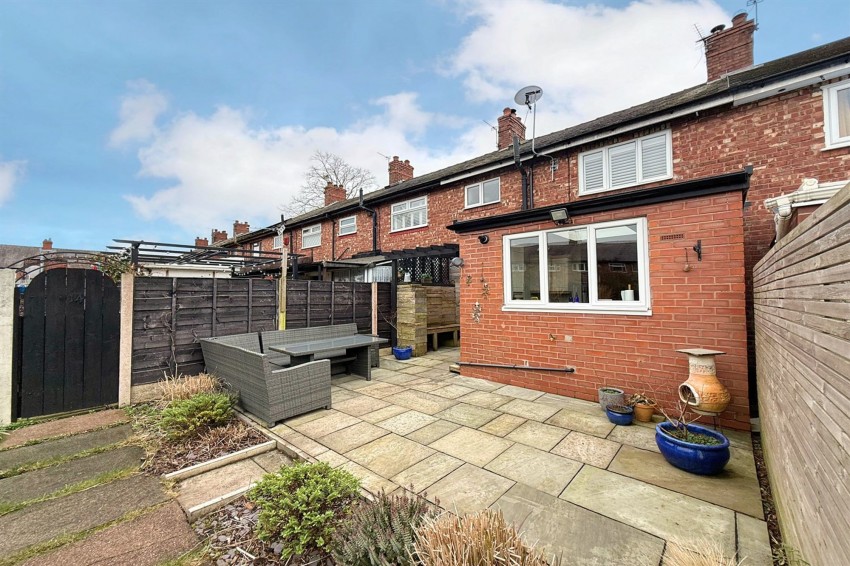 Images for Greenbank Road, Sale, M33