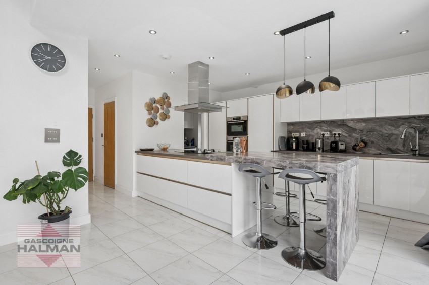 Images for Langdale Road, Sale, M33