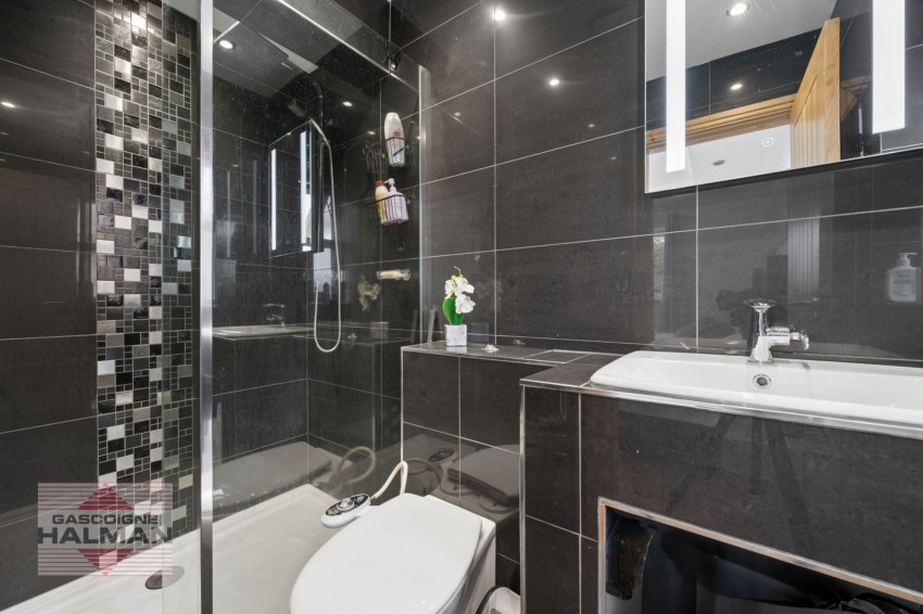Images for Langdale Road, Sale, M33