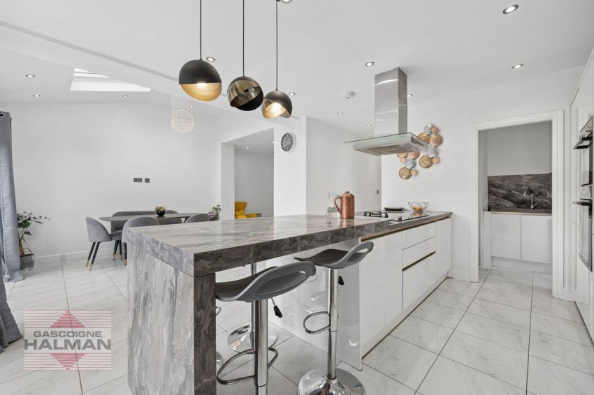 Images for Langdale Road, Sale, M33